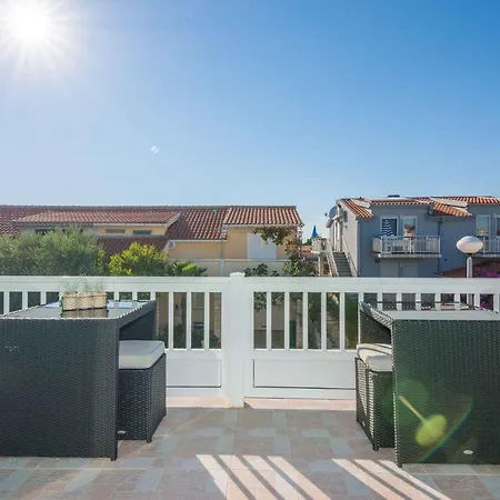 In - Insel 41240 Apartamento Vir
