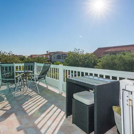 In - Insel 41240 Apartamento